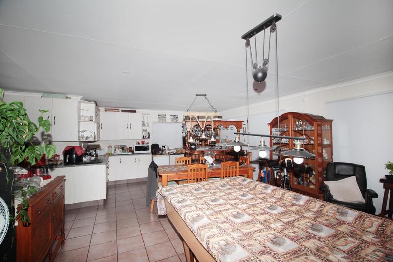 3 Bedroom Property for Sale in Fraaiuitsig Western Cape